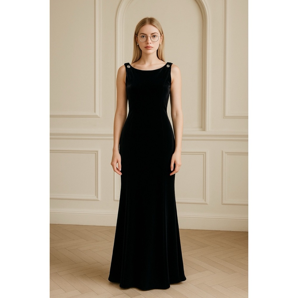 90s Vintage Dave & Johnny Black Velvet Draped Back Formal Gown Size 8 Classy